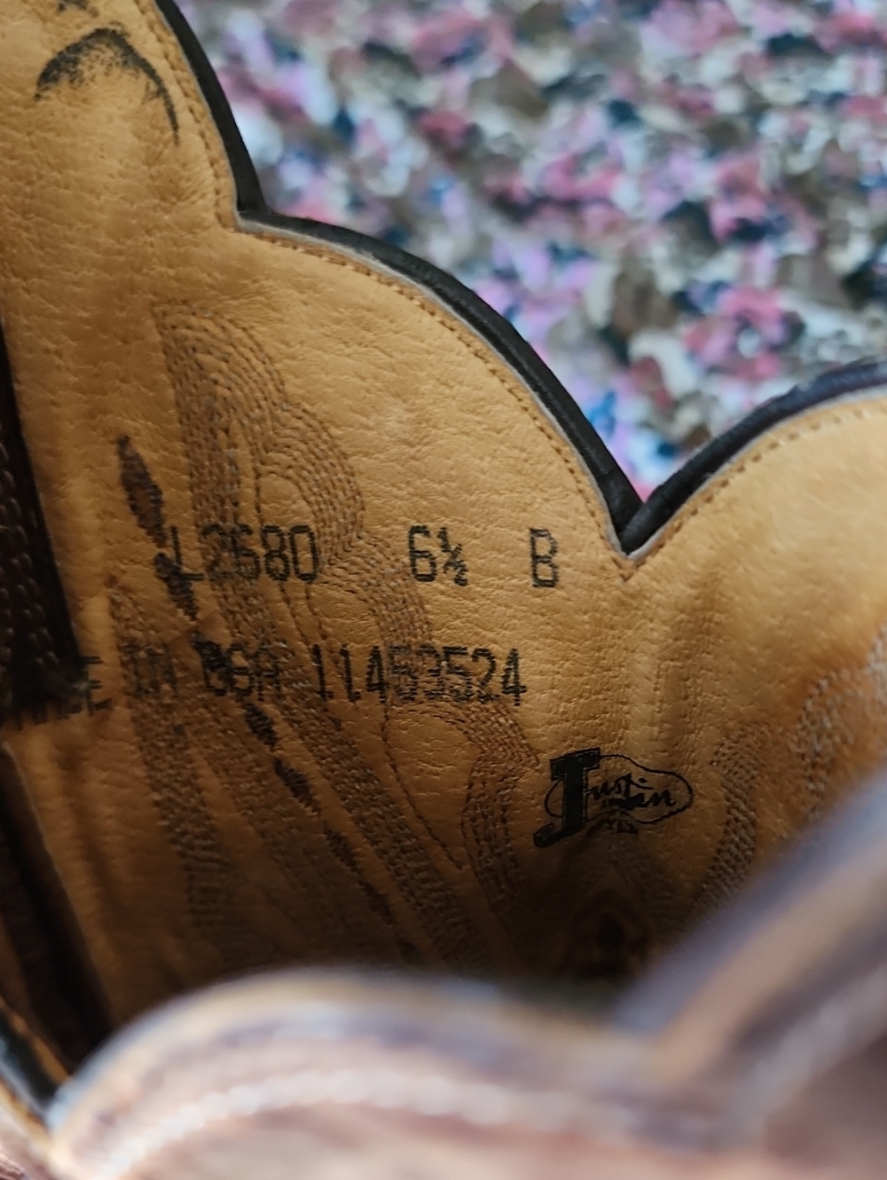 Justin Boots Brown Leather Western Heeled Boots - Picture 8 of 9